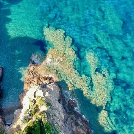 Les Bougainville - Colibri 1 * Casa Morcone