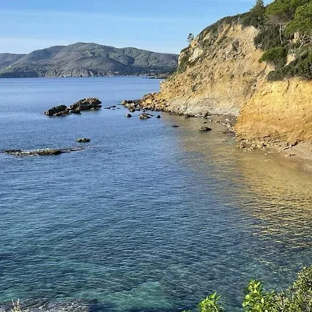 Les Bougainville - Colibri 1 * Casa Morcone